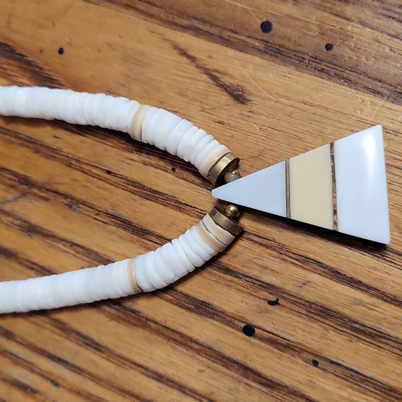 Vintage Heishi Neclace - Picture 2 of 5